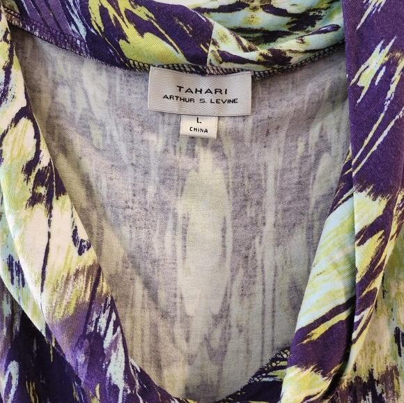 Tahari Arthur S. Levine Drape Tank Size Large.  $13 - Picture 5 of 8